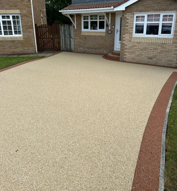 Resin bound driveway project in Guildford, Surrey — project 8